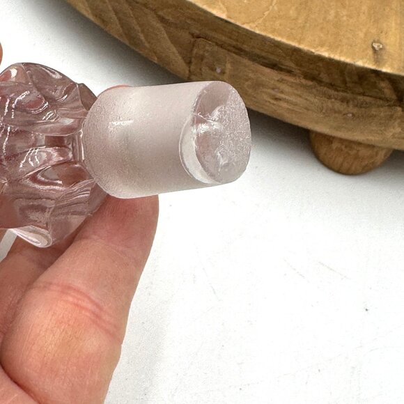 Vintage Glass Decanter With Ridged Design & Pointed Stopper For Spirits Or Decor - Picture 8 of 12